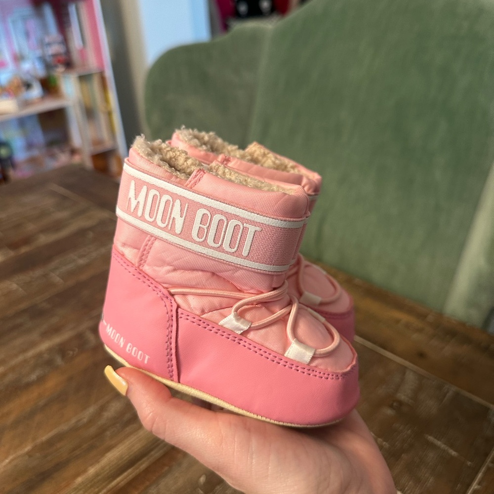 Toddler Pink Moon Boots